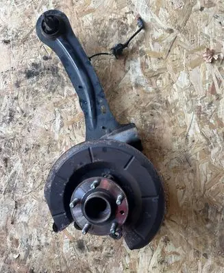 Volvo V40 Rear wheel hub