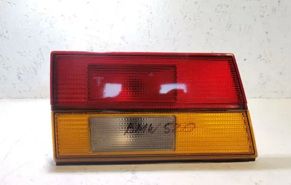 Volkswagen PASSAT B2 Tailgate rear/tail lights 321945259