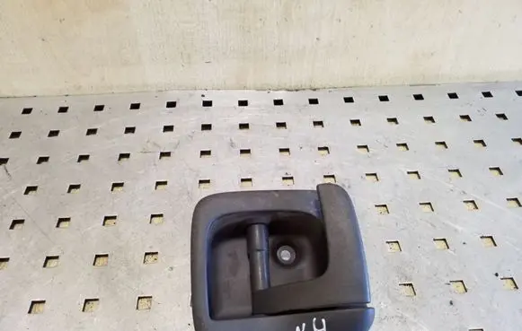 Volvo XC70 Engine bonnet (hood) release handle 30799975