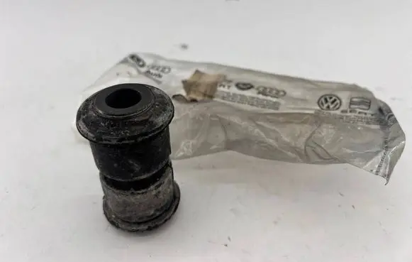 Volkswagen II LT Rear axle beam mounts housing 2D0511171A 05052006 0003210250