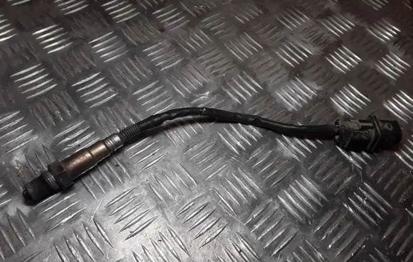 Mercedes-Benz A W169 Lambda probe sensor 0258017014 0035426918 1588A001