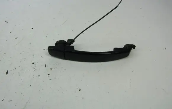 Opel Astra H Front door exterior handle 
