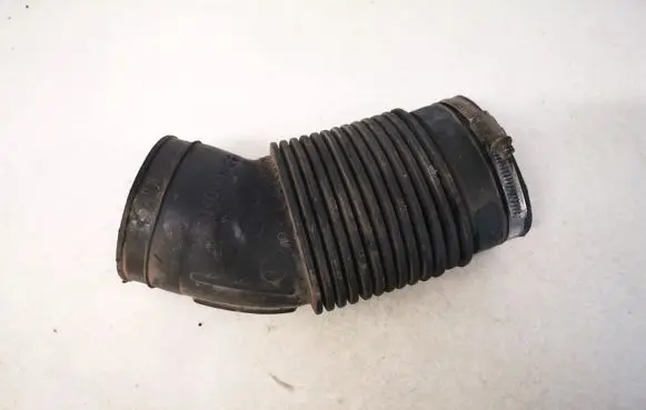 Peugeot 206 Air intake hose/pipe 9628584880