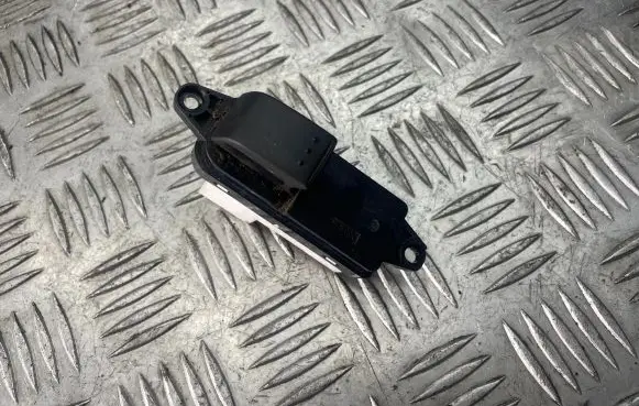 Mazda 6 Electric window control switch GP9F66380