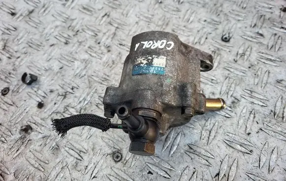 Toyota Corolla E120 E130 Vacuum pump 2930027010 0810002590