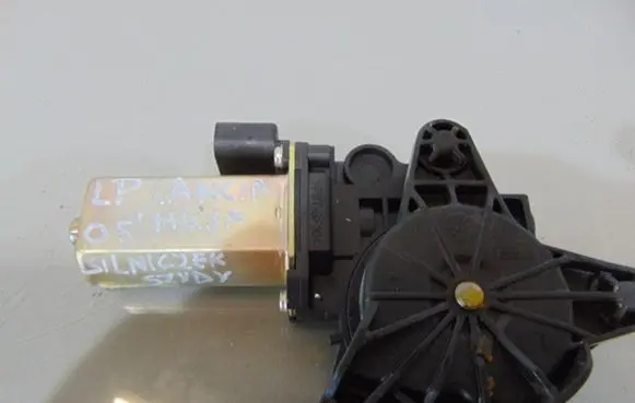 Lancia Musa Front door window regulator motor