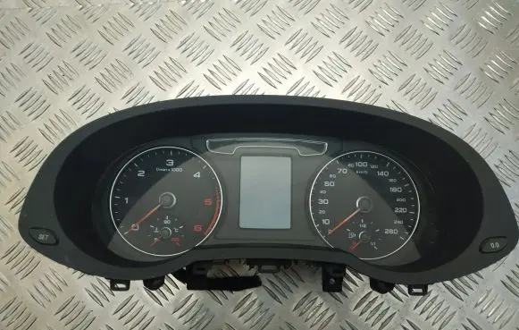 Audi Q3 8U Speedometer (instrument cluster) 8U0920930J