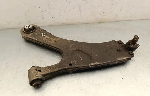 Peugeot 208 II Front lower control arm/wishbone 9829920980