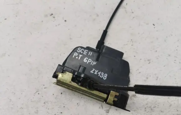 Renault Laguna II Front door lock