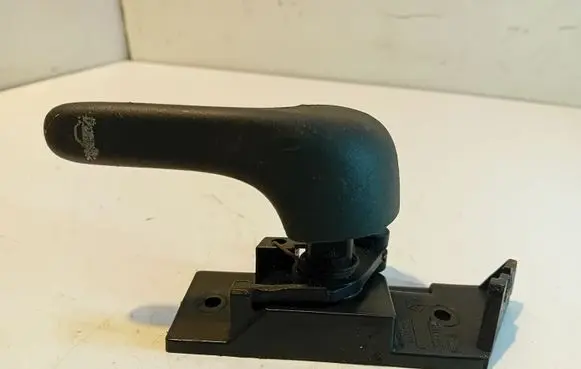 Chrysler Stratus Engine bonnet (hood) release handle 72210H