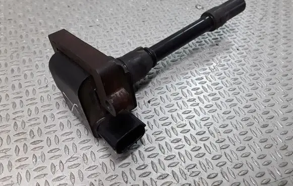 High voltage ignition coil