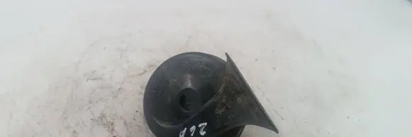 Volkswagen Golf IV Horn signal 0092018