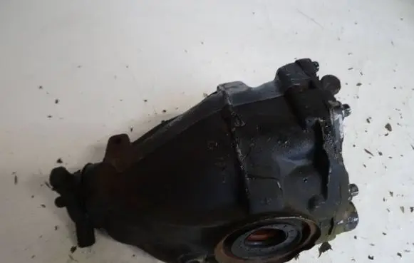 Mercedes-Benz C W203 Front differential 