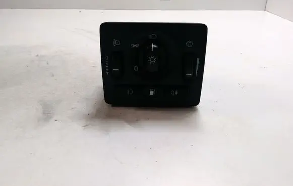 Light switch