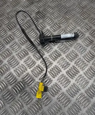 Mercedes-Benz A W176 Bonnet Pedestrian Airbag Actuator A1179061000 1179061000P11C