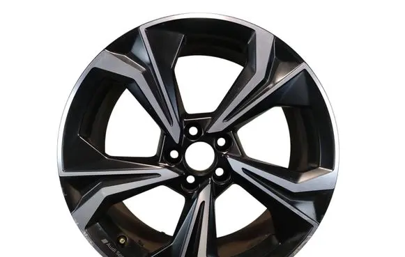 Audi A1 R18 alloy rim 82A601025AECAREWAY