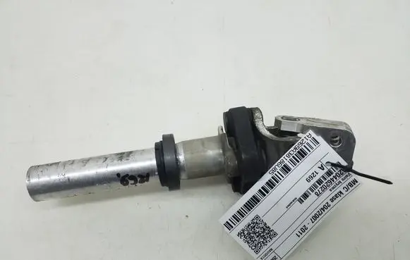 Mercedes-Benz C W204 Prop shaft universal joint A2044620278
