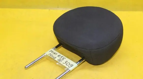 Mini One - Cooper Coupe R56 Front seat headrest 