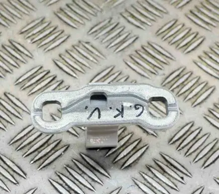Volvo XC40 Rear door lower hinge 31457095