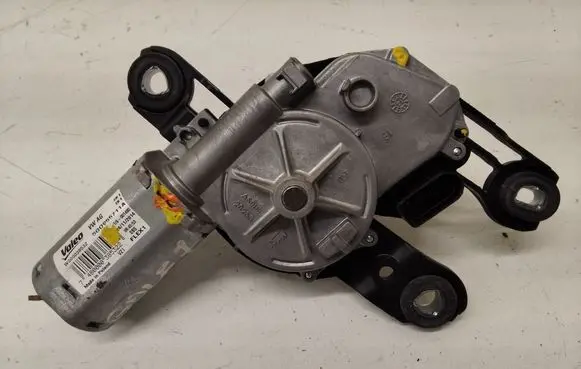 Volkswagen Tiguan Rear window wiper motor 5G0955711A