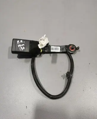 Hyundai i30 Front seatbelt buckle