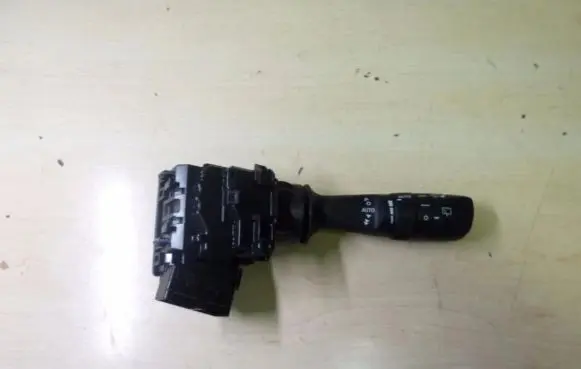 Toyota Auris E180 Multifunctional control switch/knob 0267017F858 N266