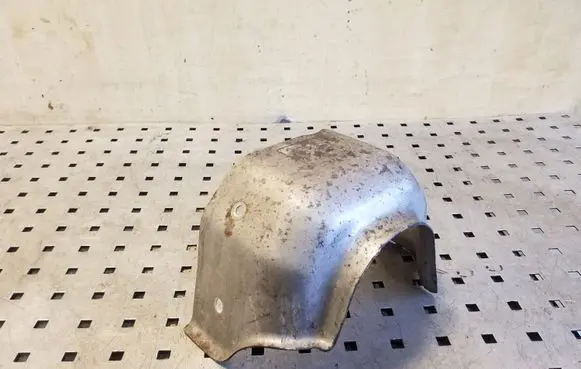 Chevrolet Captiva Exhaust heat shield