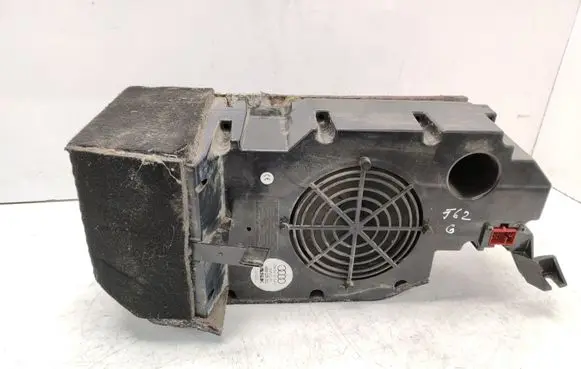 Audi A6 S6 C5 4B Subwoofer speaker 4B9035382