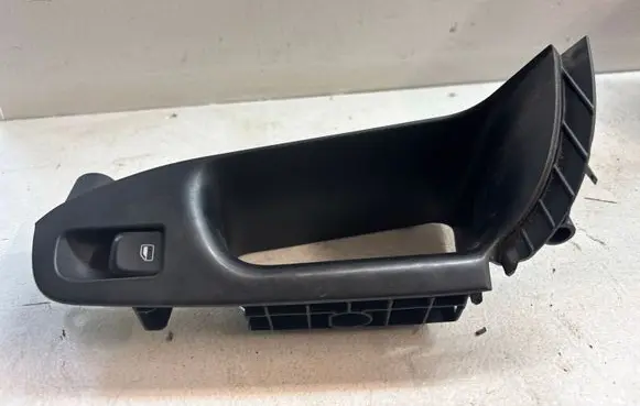 Audi A4 S4 B8 8K Electric window control switch 8K1867172