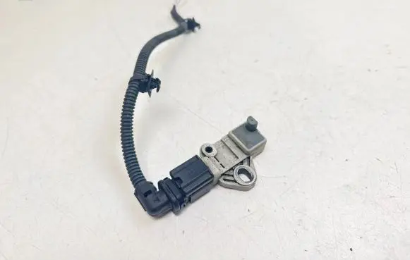Peugeot 3008 I Crankshaft position sensor 9664732180