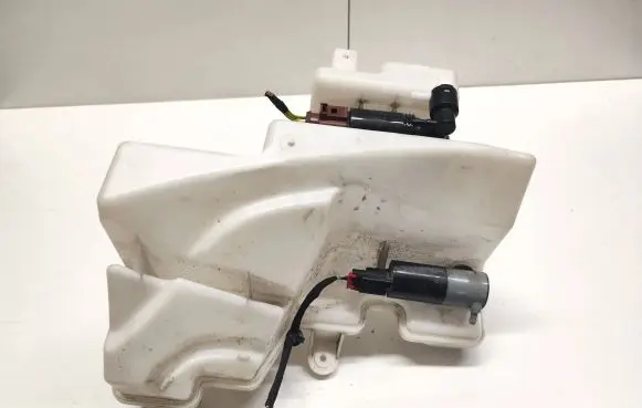 Jaguar I-Pace Windshield washer fluid reservoir/tank J9D317B613B J0D317B613A 1055303