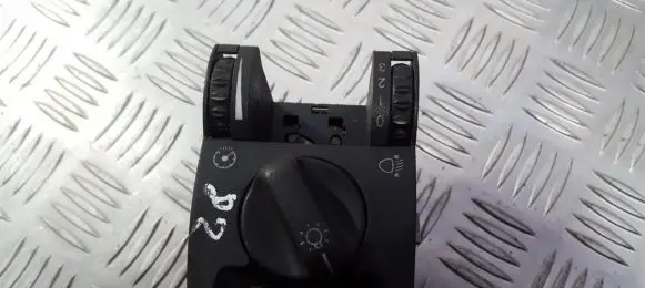 Opel Omega B1 Light switch gm90460591 90460591