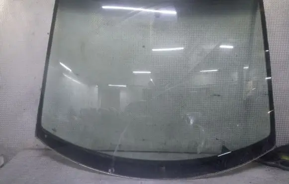 Audi A2 Front windscreen/windshield window 