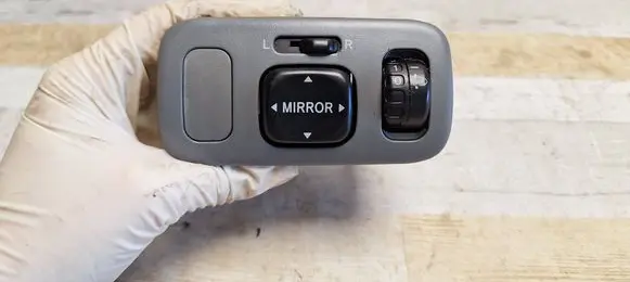 Opel Zafira B Wing mirror switch 777193