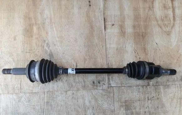 Toyota Yaris Front driveshaft 434200D640