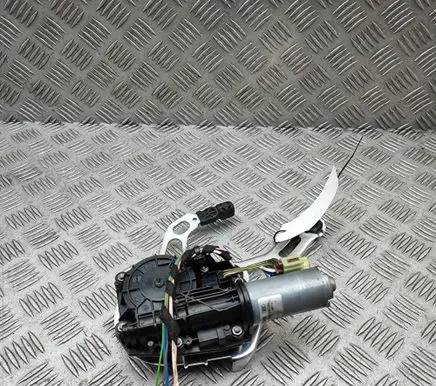 Mercedes-Benz C W205 Tailgate/trunk/boot lift motor 0390204124 A2058202901
