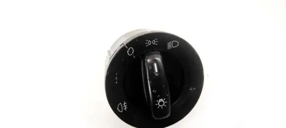 Volkswagen Golf VI Light switch 1K0941431BB