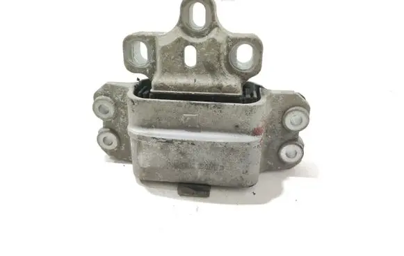 Audi A3 S3 8P Gearbox mount 1K0199555