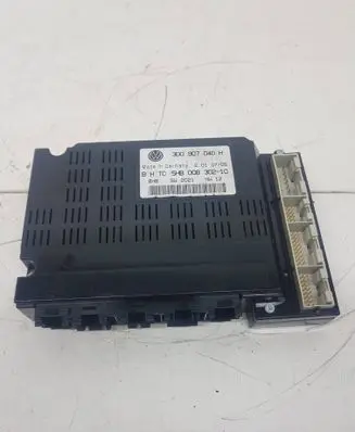 Volkswagen Phaeton Air conditioner control unit module 5HB00830210 3D0907040H