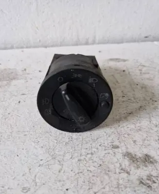 Skoda Octavia Mk1 (1U) Light switch 1U0941531A 04052021