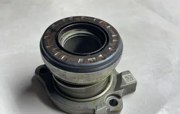Opel Mokka Clutch release bearing slave cylinder 55558917 55558917CG9