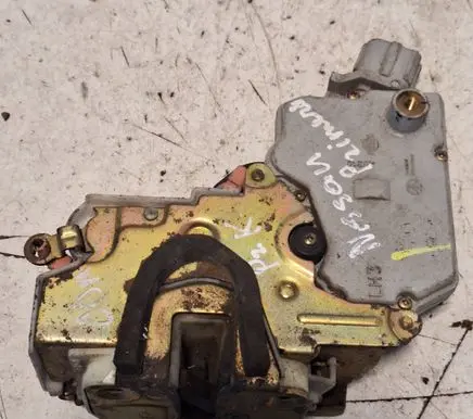 Front door lock