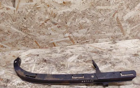 Honda Odyssey Fender mounting bracket