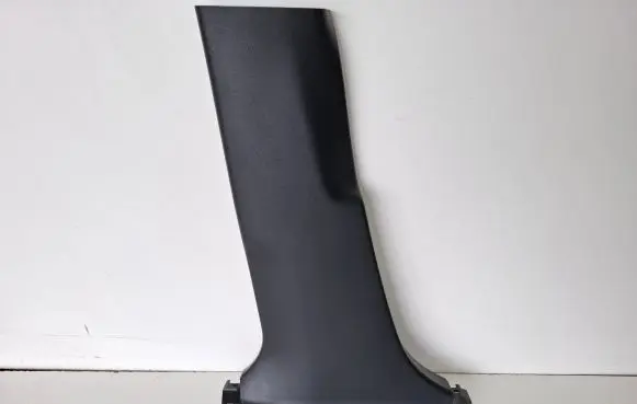 (B) pillar trim (bottom)