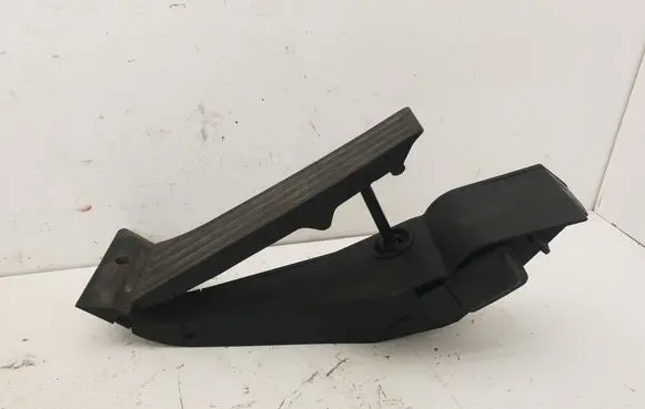 BMW 7 E65 E66 Accelerator throttle pedal 6762482 35416762482
