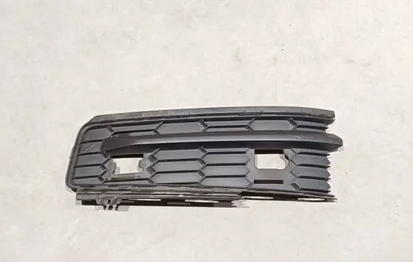 Skoda Kodiaq Front bumper lower grill 565807368