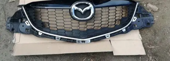 Mazda CX-5 Front bumper upper radiator grill KD4550712