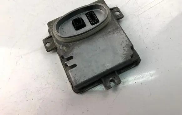 BMW 3 E90 E91 Xenon control unit/module 6261110499
