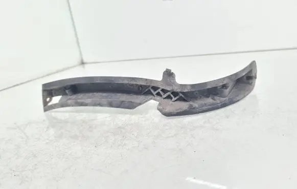 Volkswagen PASSAT B6 Front bumper mounting bracket 3C0807178