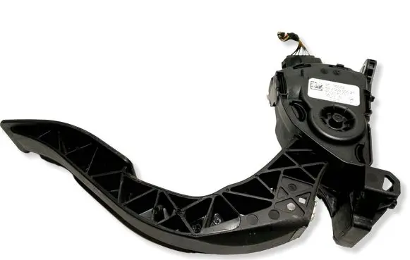 Audi A6 S6 C7 4G Accelerator throttle pedal 8K1723523A 20032013 6PV00950521